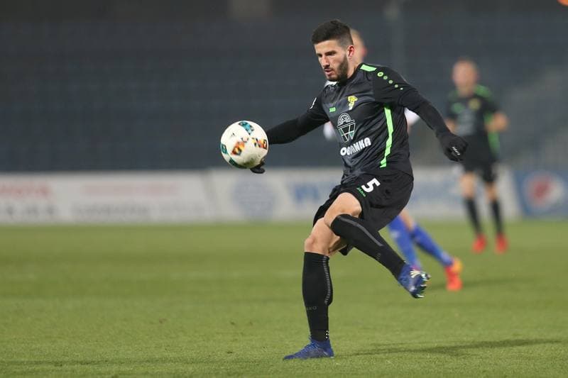 Football. II Liga. Ruch Chorzow - Gornik Leczna. 01.12.2018