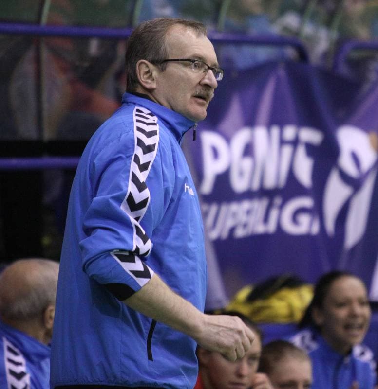 Handball. Ekstraklasa. Ruch Chorzow - Zgoda Ruda Slaska. 19.12.2010