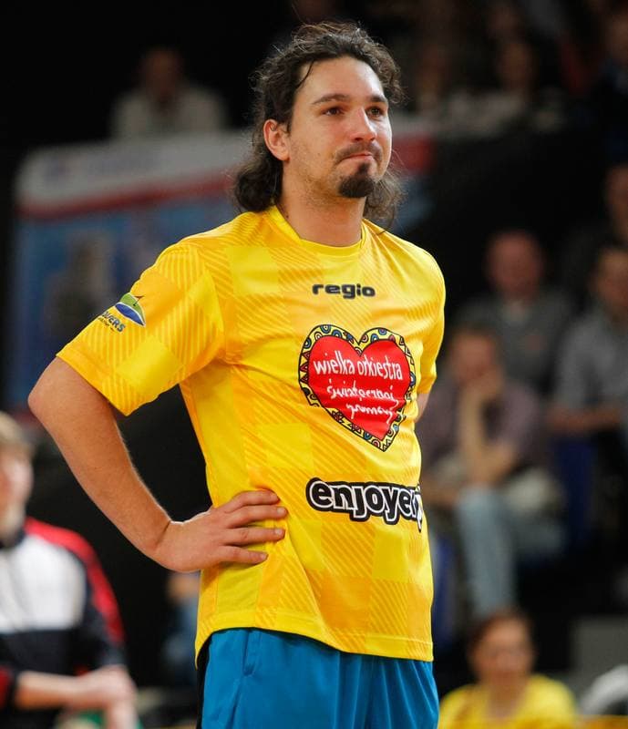 Football. Legendary Cosmic Match. Kabarety - Przyjaciele. 06.01.2014