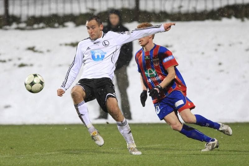 Football. Ekstraklasa. Polonia Bytom - Legia Warsaw. 13.03.2010