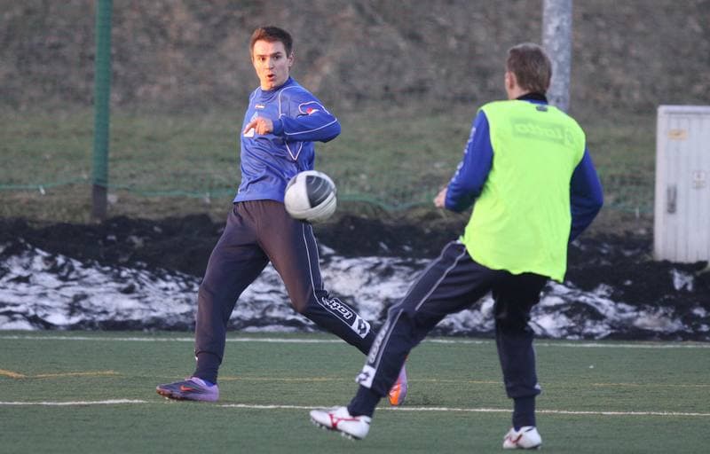 Football. Ruch Chorzow. Training. 10.01.2011