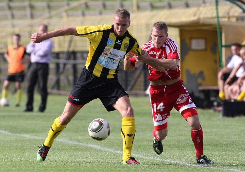 Football. I liga. Ruch Radzionkow - Podbeskidzie Bielsko-Biala. 11.06.2011