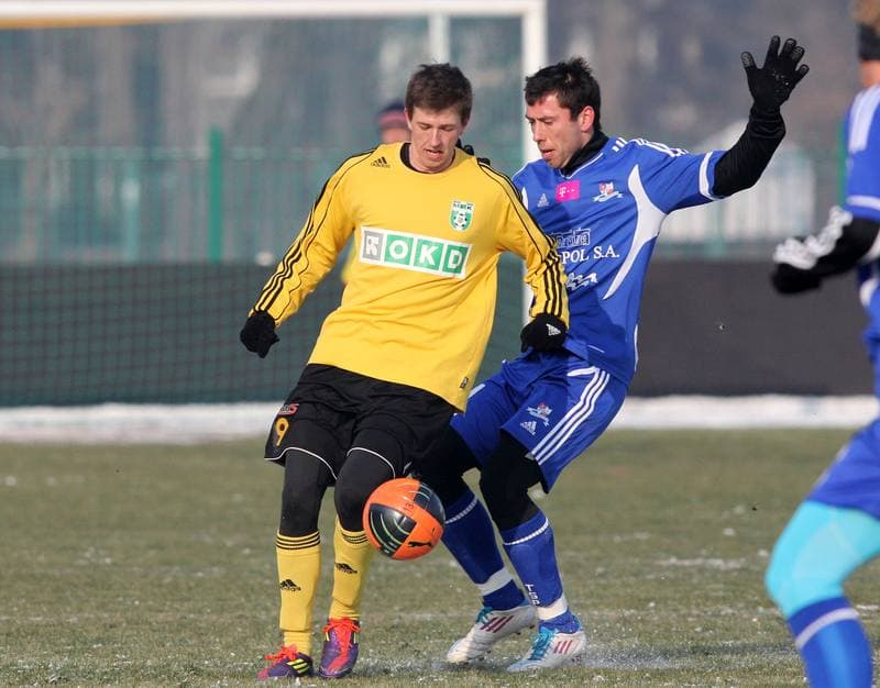 Football. Sparing. Podbeskidzie Bielsko-Biala - MFK Karvina. 11.02.2012