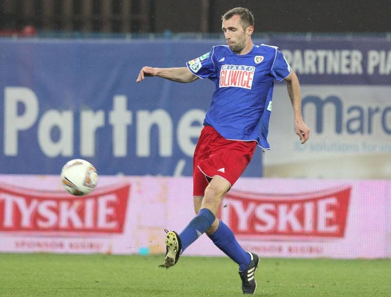 Football. I liga. Piast Gliwice - Termalica Bruk-Bet Nieciecza. 13.04.2012