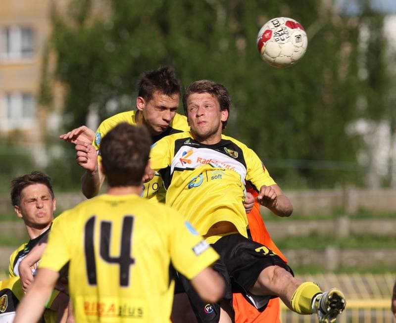 Football. I liga. Ruch Radzionkow - Termalica Bruk-Bet Nieciecza. 09.05.2012