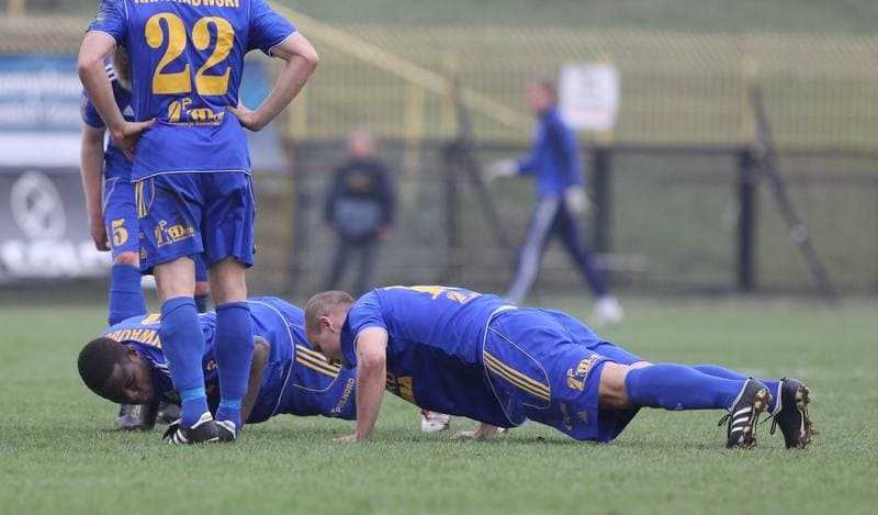 Football. Bytom I liga. Ruch Radzionkow - Arka Gdynia. 07.04.2012