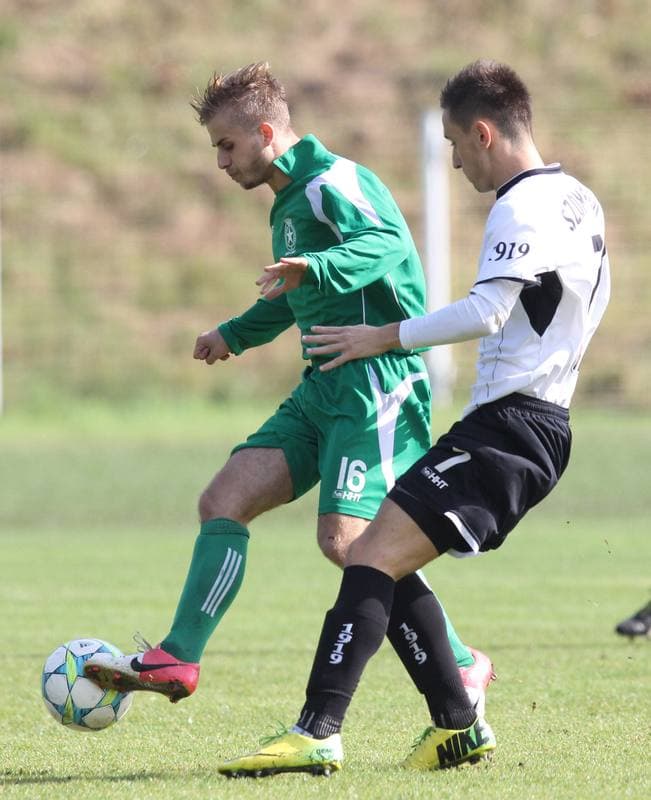 Football. III Liga Opolsko Slaska. Szombierki Bytom - Grunwald Ruda Slaska. 27.09.2014