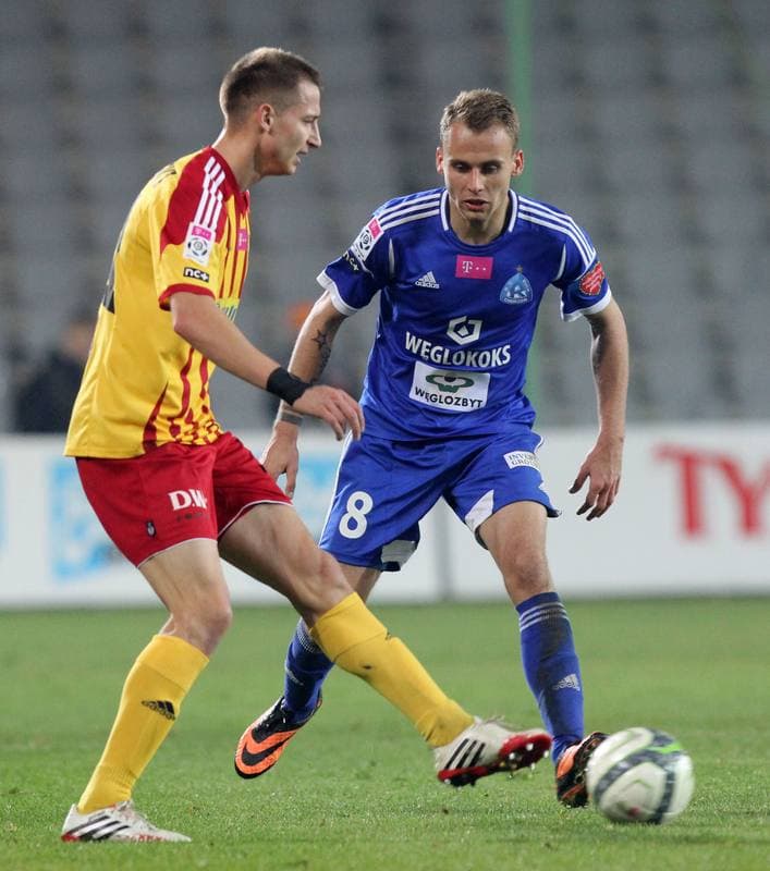 Football. T-Mobile Ekstraklasa. Korona Kielce - Ruch Chorzow. 17.04.2015