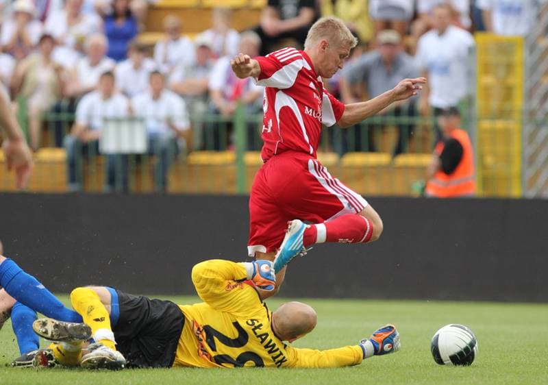 Football. I liga. Podbeskidzie Bielsko-Biala - Gornik Zabrze. 20.03.2010