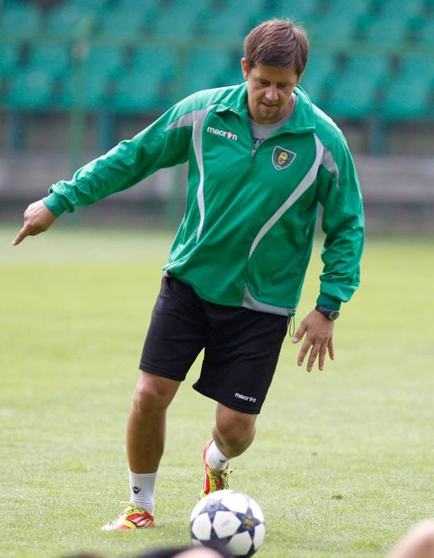 Football. GKS Katowice. Training. 15.01.2015