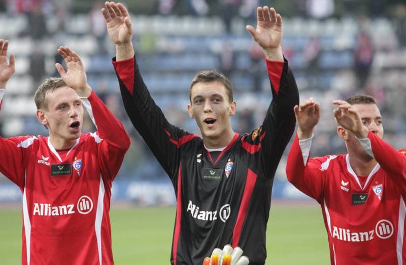 Football. Mloda Ekstraklasa. Gornik Zabrze - Lech Poznan. 08.05.2011