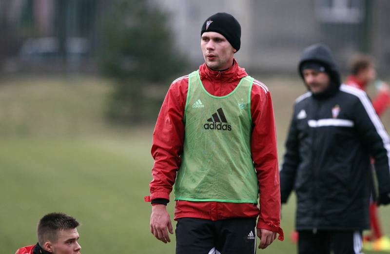 Football. Gornik Zabrze. Training. 12.11.2013