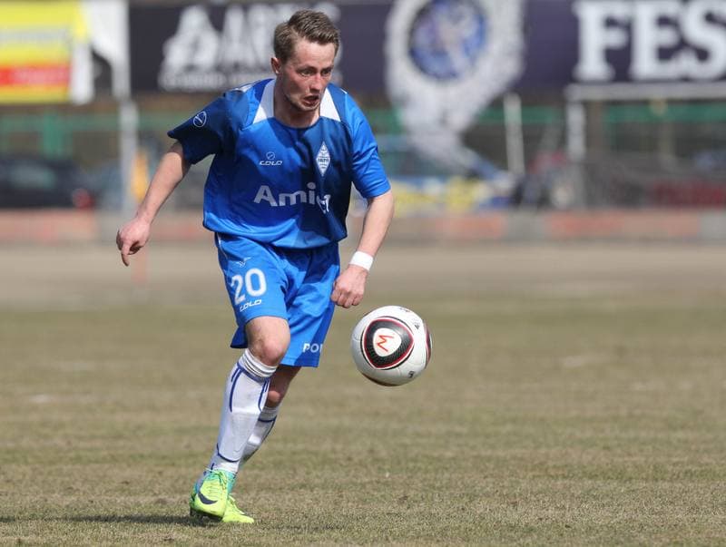 Football. II liga. ROW Rybnik - Baltyk Gdynia. 18.03.2012