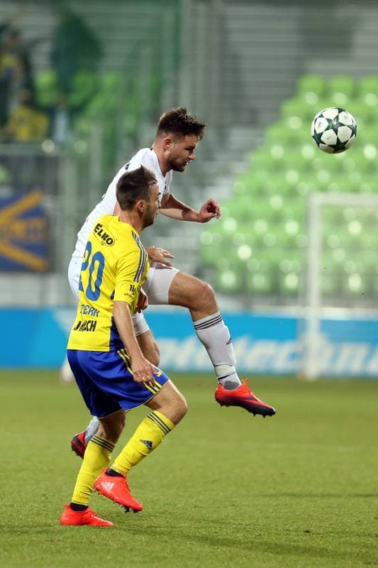 Football. ePojisteni.cz 1 Liga. MFK Karvina - Fastav Zlin. 05.03.2017