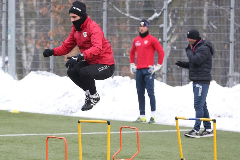 Football. Piast Gliwice. Training. 02.02.2017