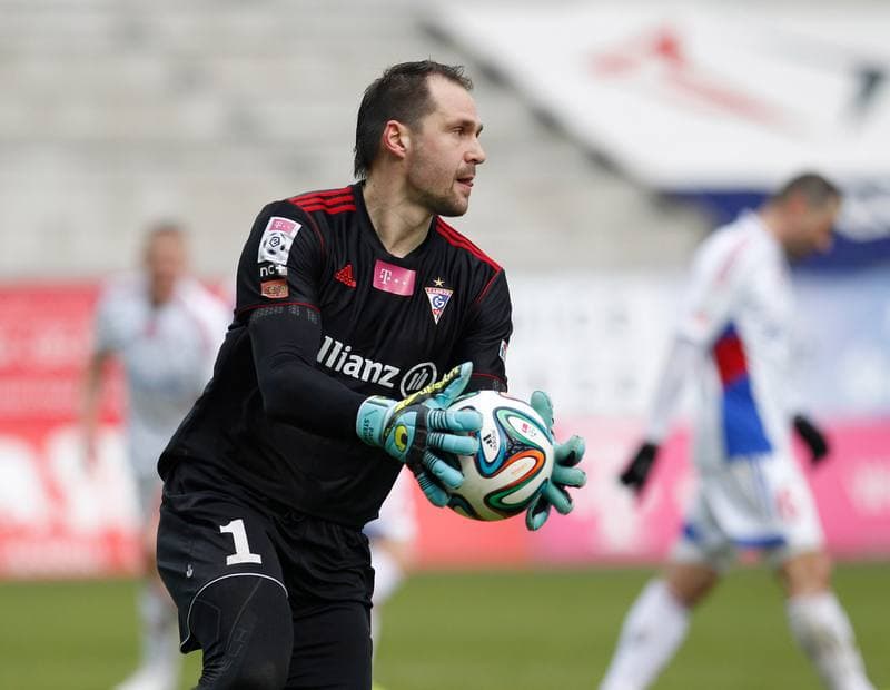 Football. T-Mobile Ekstraklasa. Gornik Zabrze - Ruch Chorzow. 02.04.2015