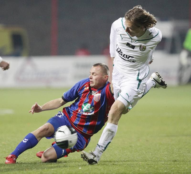 Football. Bytom Ekstraklasa. Polonia Bytom - Slask Wroclaw. 22.10.2010