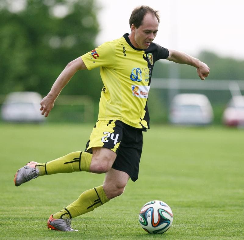 Football. IV Liga Slaska. Przyszlosc Ciochowice - Ruch Radzionkow. 12.05.2015