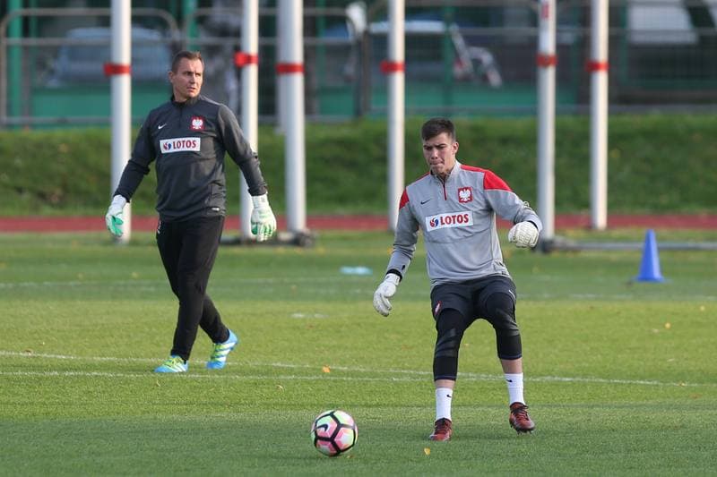 Football. Poland U19. Training. 02.10.2017