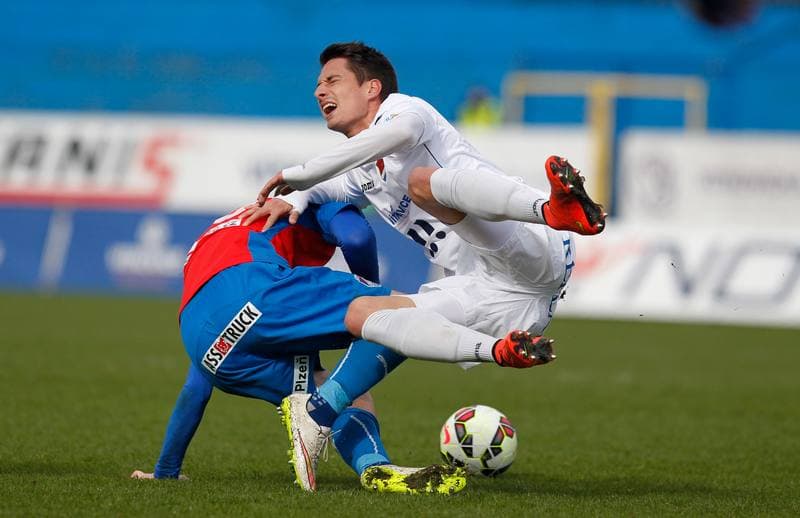 Football. SYNOT Liga. Banik Ostrava - Viktoria Plzen. 05.04.2015