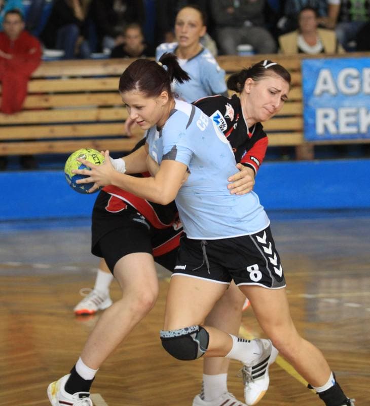 Handball. PGNiG Superliga Kobiet. Zgoda Ruda Slaska - Ruch Chorzow. 05.09.2010