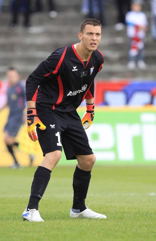 Football. T-Mobile Ekstraklasa. Gornik Zabrze - GKS Belchatow. 20.08.2011