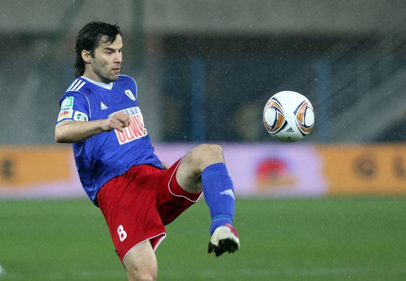 Football. I liga. Piast Gliwice - Termalica Bruk-Bet Nieciecza. 13.04.2012