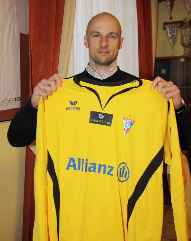Football. Gornik Zabrze. Press Conference. 18.02.2011