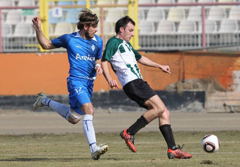Football. II liga. ROW Rybnik - Baltyk Gdynia. 18.03.2012