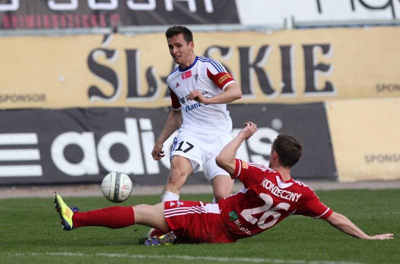 Football. T-Mobile Ekstraklasa. Gornik Zabrze - Podbeskidzie Bielsko-Biala. 14.04.2013