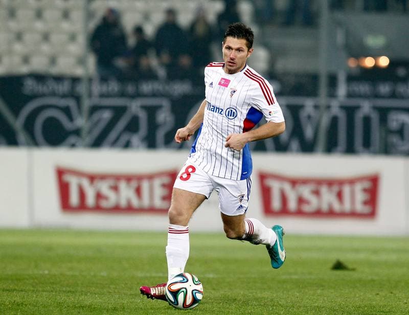 Football. T-Mobile Ekstraklasa. Cracovia Krakow - Gornik Zabrze. 24.11.2014