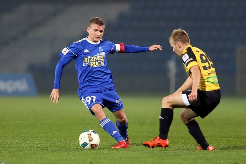 Football. II Liga. Ruch Chorzow - Siarka Tarnobrzeg. 10.11.2018
