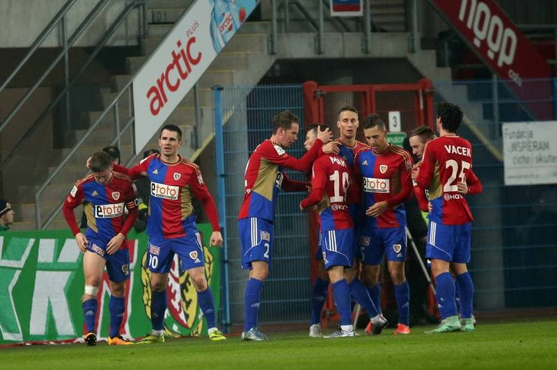 Football. PKO BP Ekstraklasa. Piast Gliwice - Slask Wroclaw. 08.03.2016