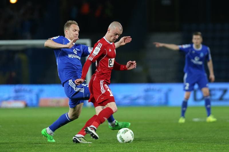 Football. Ekstraklasa. Ruch Chorzow - Piast Gliwice. 11.05.2016
