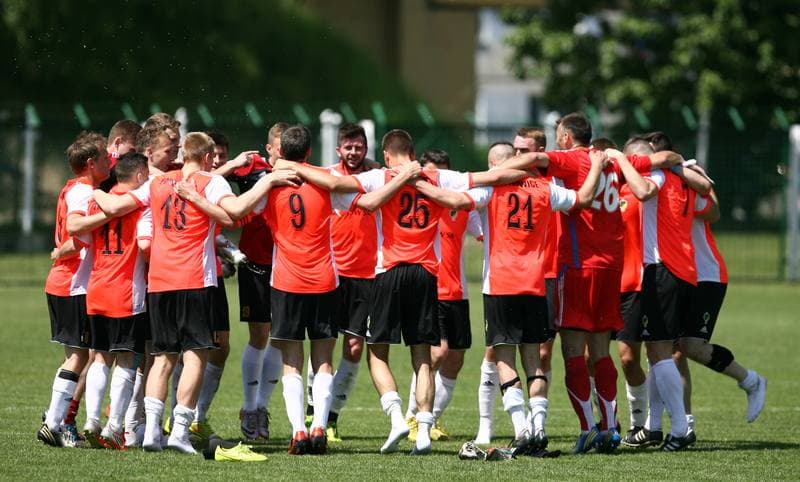 Football. III Liga Opolsko Slaska. Grunwald Ruda Slaska - Pniowek Pawlowice Slaskie. 16.05.2015