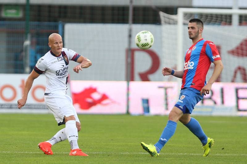 Football. Lotto Ekstraklasa. Piast Gliwice - Pogon Szczecin. 20.08.2016
