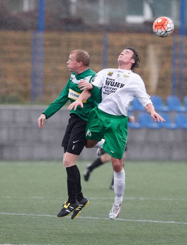 Football. Liga Okregowa Katowice. Rozwoj II Katowice - AKS Mikolow. 15.11.2015