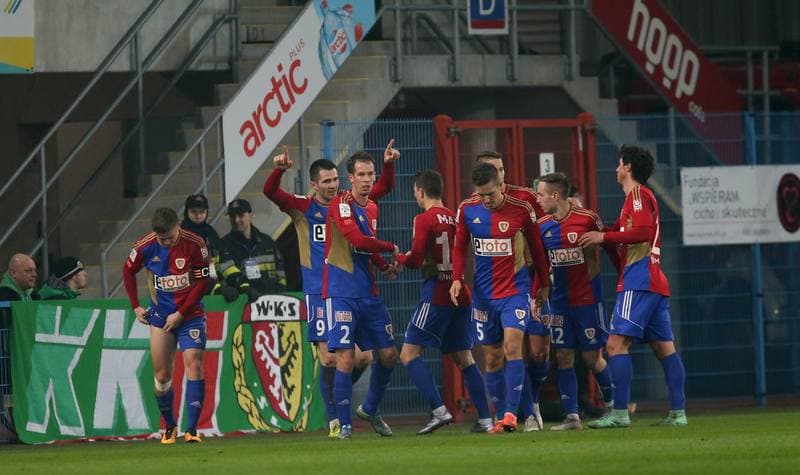 Football. PKO BP Ekstraklasa. Piast Gliwice - Slask Wroclaw. 08.03.2016