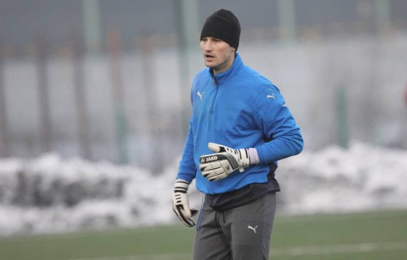 Football. Sparing. Gornik Zabrze - Hutnik Krakow. 28.01.2011