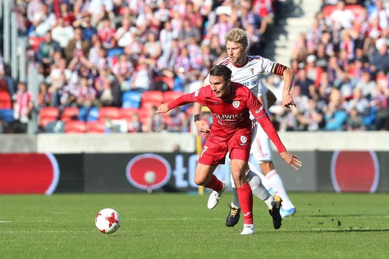 Football. Lotto Ekstraklasa. Gornik Zabrze - Piast Gliwice. 01.10.2017