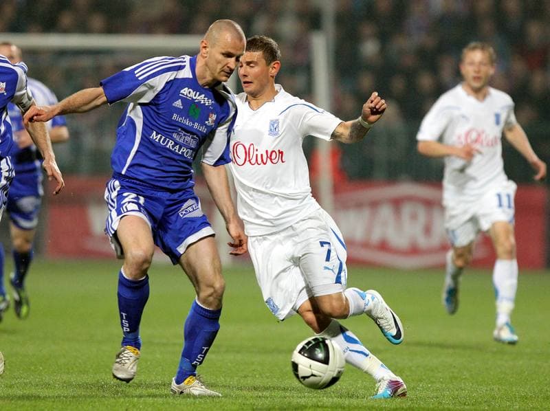 Football. Bytom I liga. Ruch Radzionkow - Odra Wodzislaw Slaski. 17.04.2011