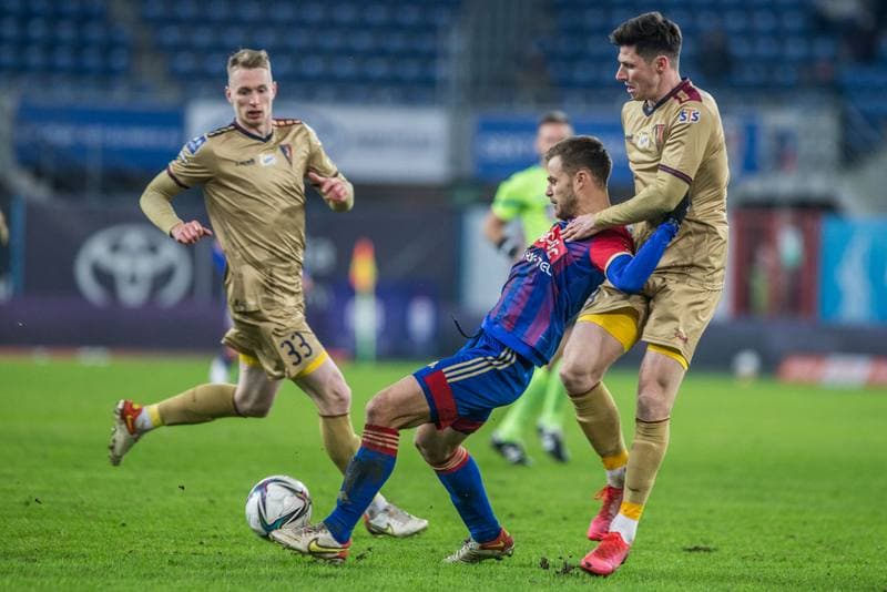 Football. PKO BP Ekstraklasa. Piast Gliwice - Pogon Szczecin. 05.02.2022