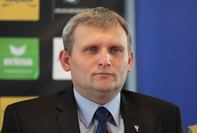 Football. Gornik Zabrze. Press Conference. 19.05.2011