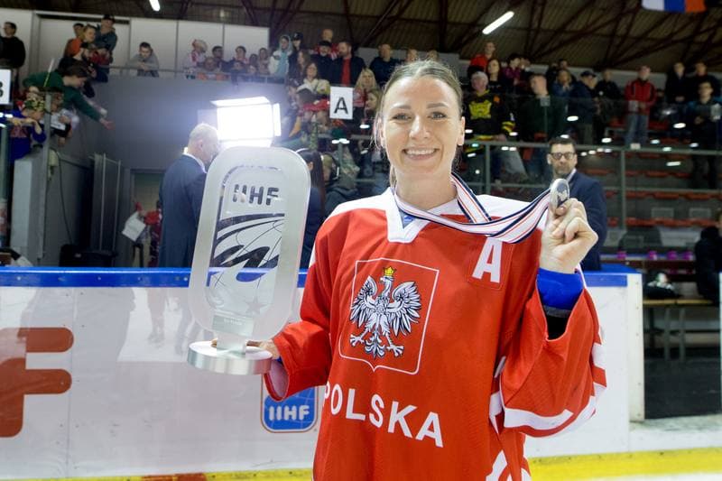 Ice Hockey. Women's World Championship Division 1B. Poland - China. 14.04.2022