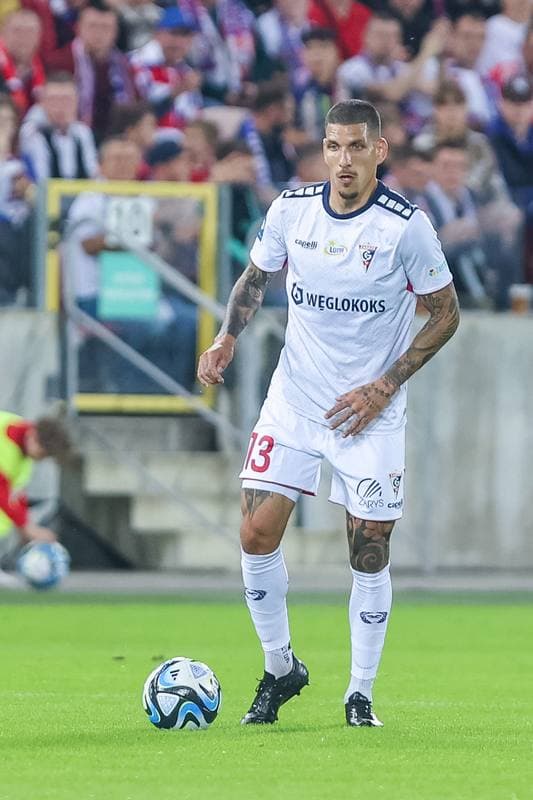 Football. PKO BP Ekstraklasa. Gornik Zabrze - Zaglebie Lubin. 02.10.2023