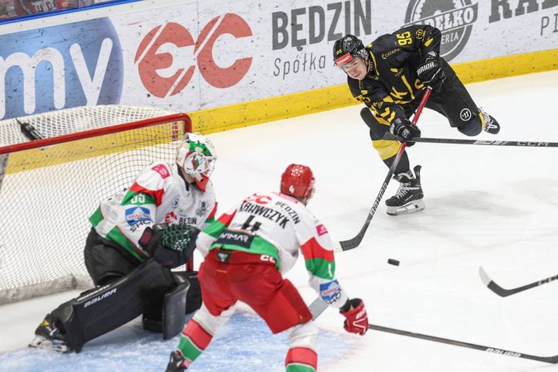 Ice Hockey. Tauron Hokej Liga. EC Bedzin Zaglebie Sosnowiec - GKS Katowice. 01.12.2024