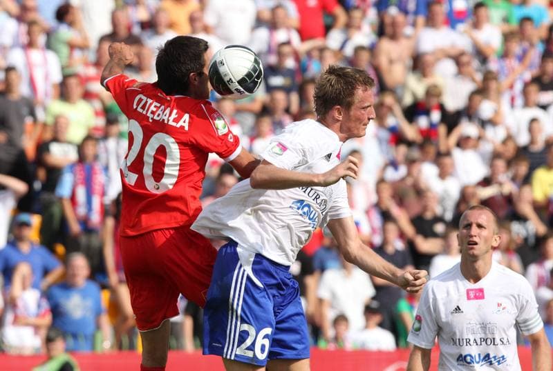 Football. T-Mobile Ekstraklasa. Podbeskidzie Bielsko-Biala - Widzew Lodz. 14.08.2011