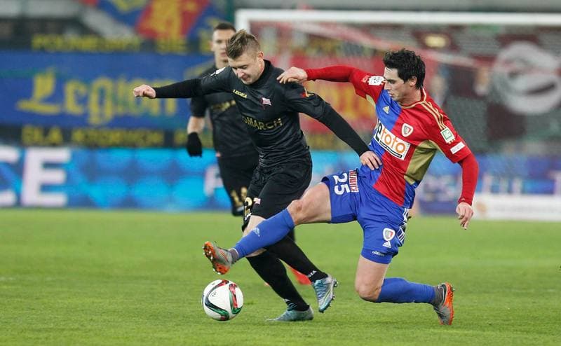 Football. PKO BP Ekstraklasa. Piast Gliwice - Cracovia Krakow. 05.12.2015