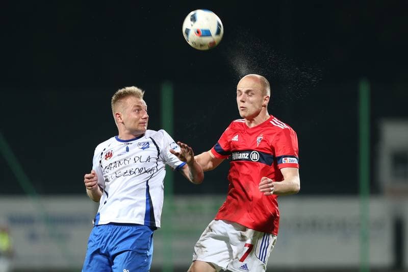Football. Nice I Liga. MKS Kluczbork - Gornik Zabrze. 01.04.2017