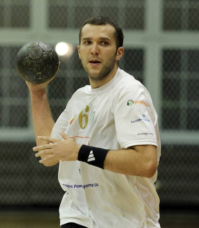 Handball. Noworoczny Turniej Pilki Recznej. NMC Powen Zabrze - Piotrkowianin Piotrkow Trybunalski. 13.01.2012